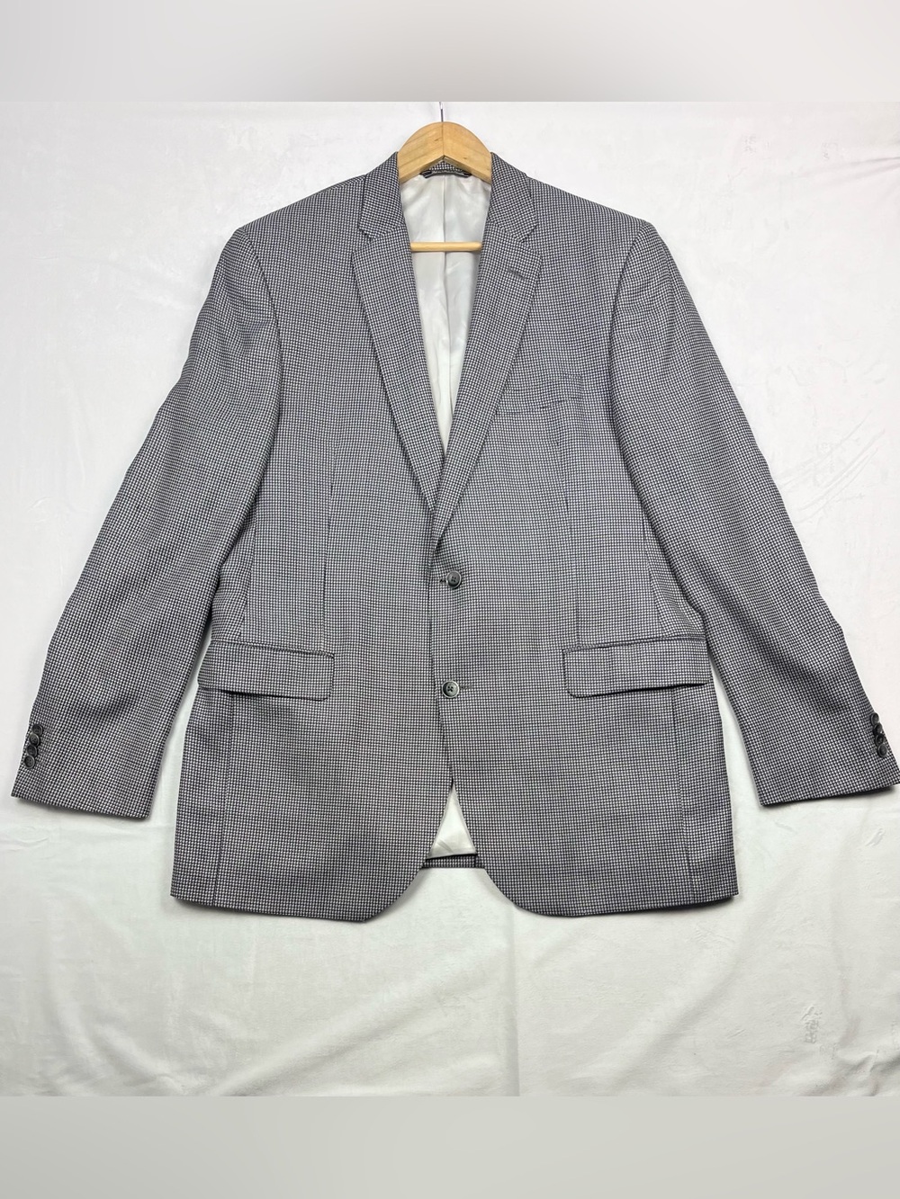Holt Renfrew hr2 Micro-Check Blazer Made in Italy Fabric Sport Coat Size 44L